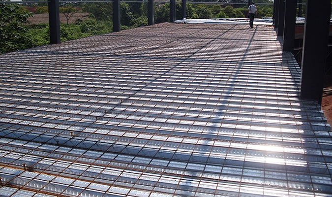 High Precision Steel Structure Floor Deck Roll Forming Machine For Metal Decking Sheet