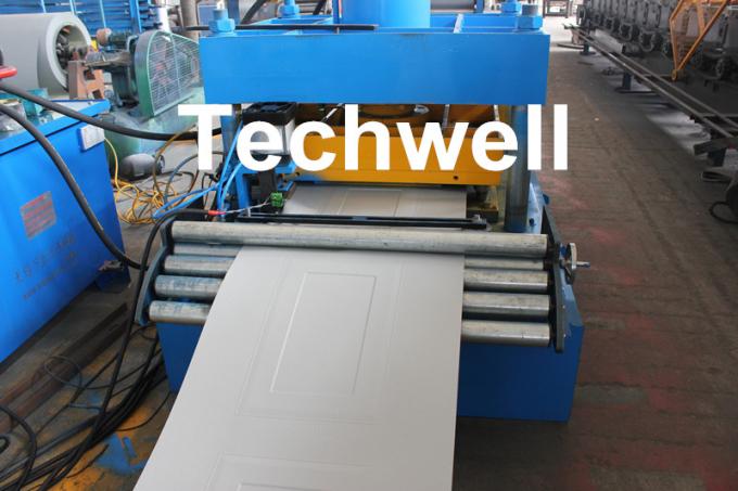 PLC Control Cold Roll Forming Machine For Different Size Garage Door Panel