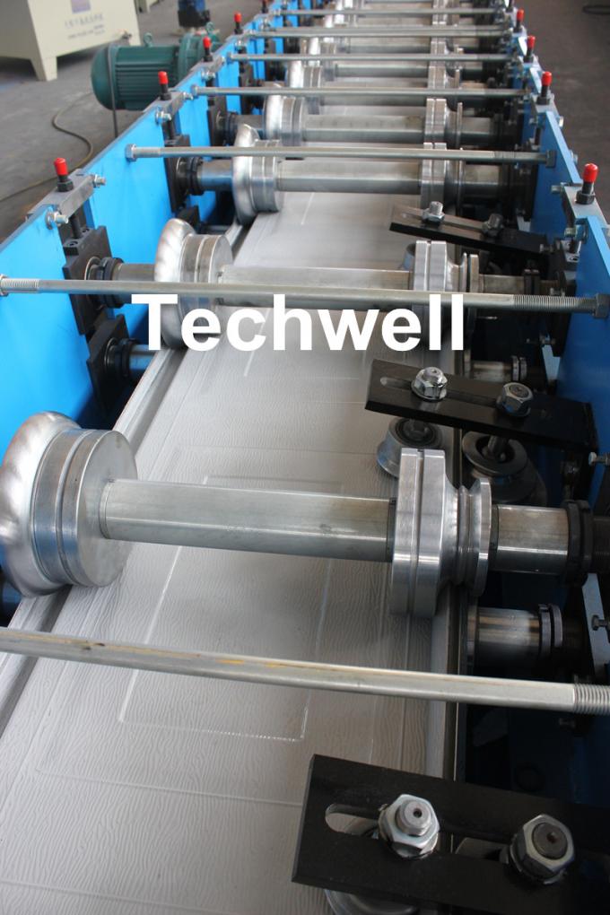 PLC Control Cold Roll Forming Machine For Different Size Garage Door Panel