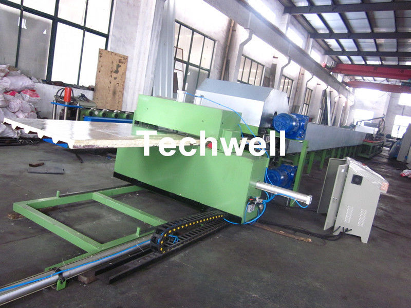 Simple Type PU Sandwich Panel Machine For Insulated Roof / Cold Room CE