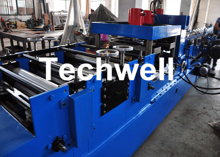 17 Main Rollers Cold / Hot Roll Forming Machine For Thickness 1.5 - 3.0mm CZ Purlin