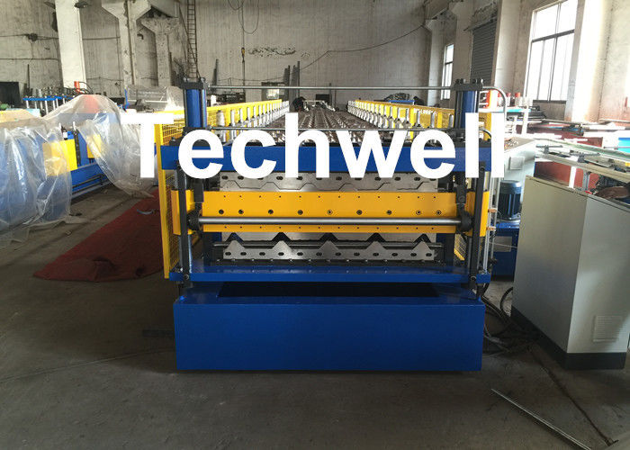 Galvanized Steel Double Layer Forming Machine For Roof Wall Cladding With HRC50 - 60 Heat Treatment