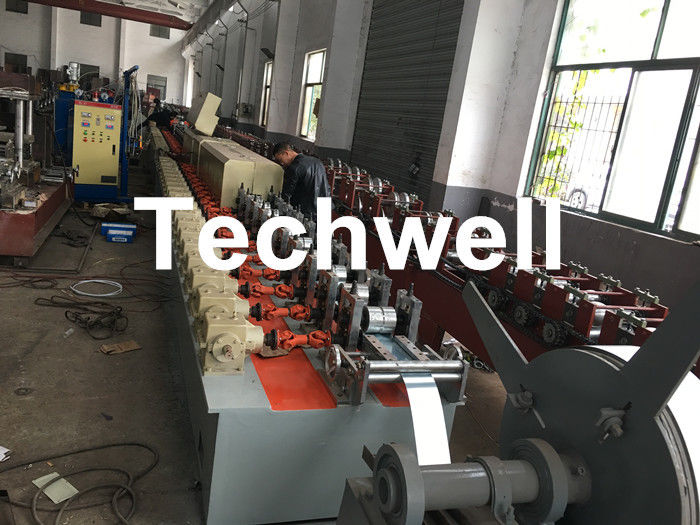 Polyurethane Foam - Filled Rolling Shutter Roll Forming Machine For Making Door & Window Slats