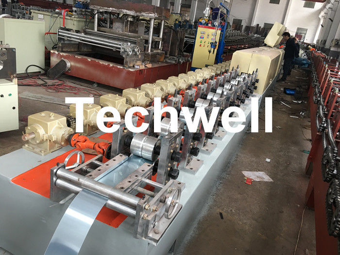 Polyurethane Foam - Filled Rolling Shutter Roll Forming Machine For Making Door & Window Slats