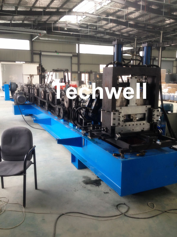 CZ Section Galvanized Steel Roll Forming Machine , Quick Interchangeable By Changing Roller Spacers