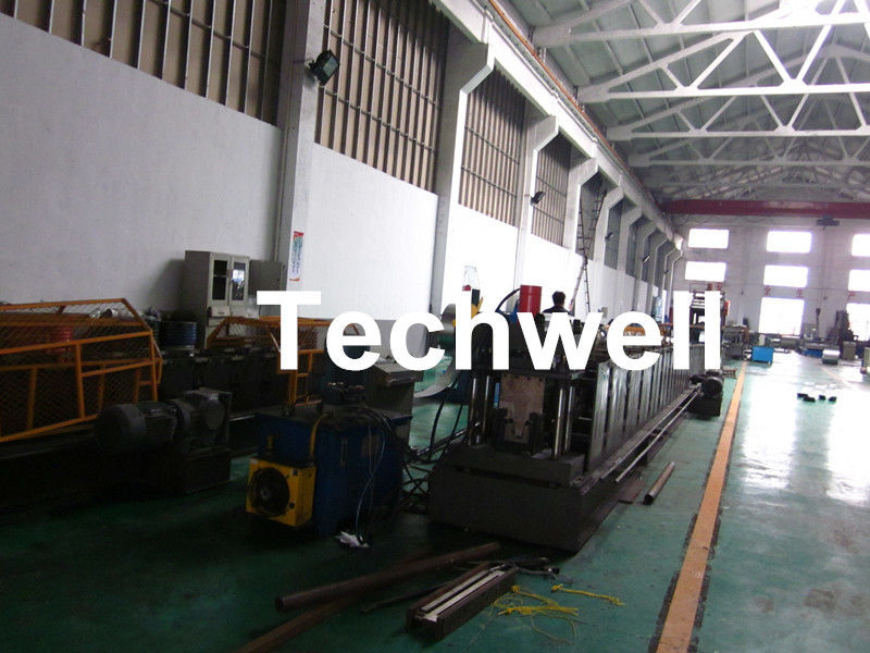 GI , Carbon Steel Top Hat Purlin Cold Roll Forming Machine With Manual / Hydraulic Uncoiler