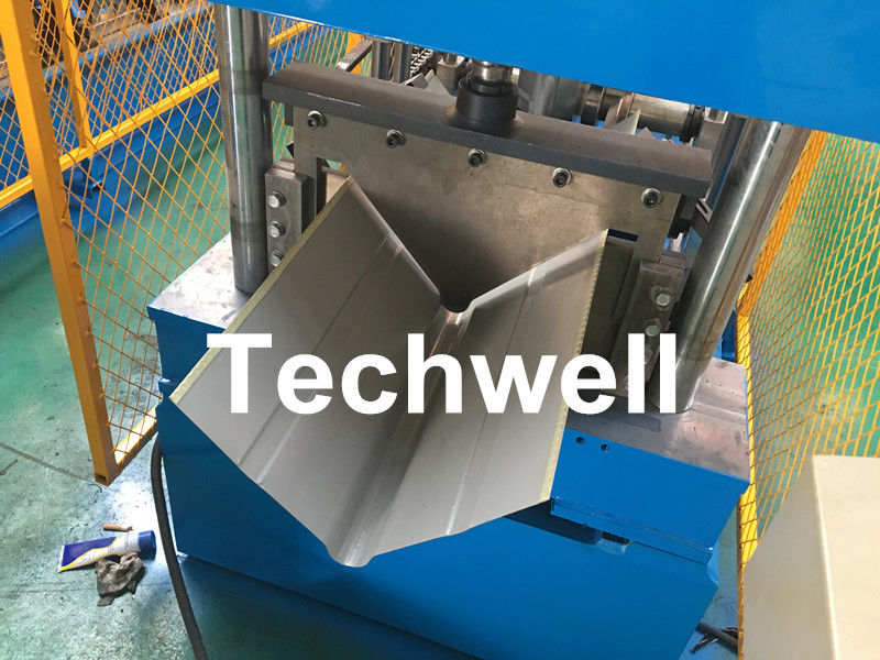 Roof Ridge Cap Roll Forming Machine With Single Chain Transmission , 15 Stands of Forming Stations
