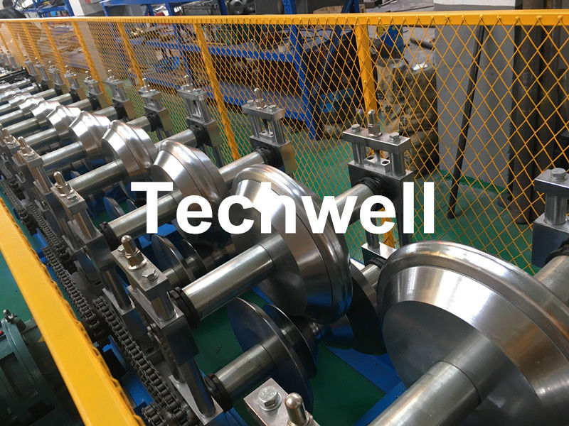 Metal Valley Flashing Roll Forming Machine With 45# High Grade Steel Roller Material And 0-15m/min Forming Speed