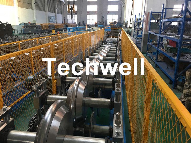 Metal Valley Flashing Roll Forming Machine With 45# High Grade Steel Roller Material And 0-15m/min Forming Speed
