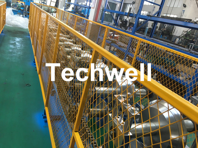 Steel Galvanized Ridge Cap Roll Forming Machine With Hydraulic Cutting For Making Roof Panels