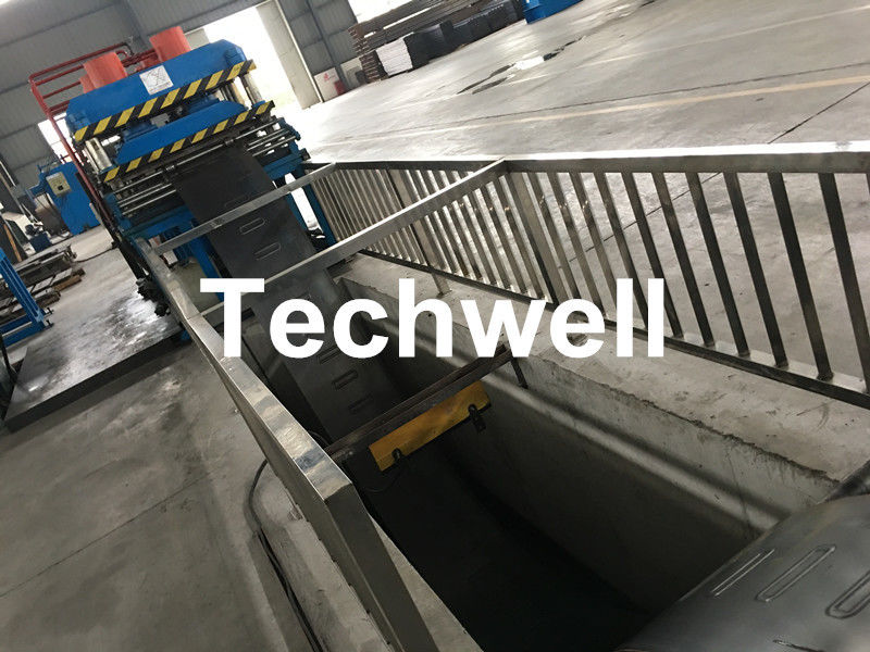 1.5-2.5mm Carbon Steel Cable Tray Roll Forming Machine With 5 Ton Hydraulic Uncoiler