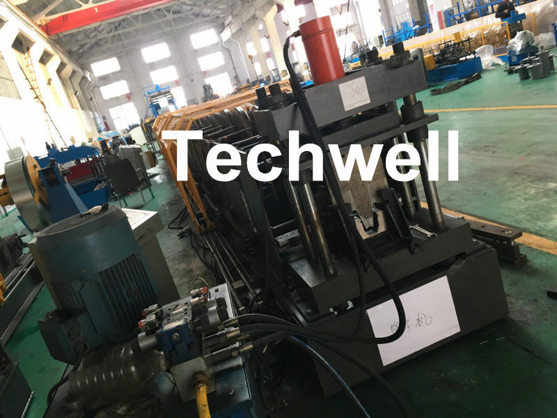 Carbon Steel Top Hat Channel Cold Roll Forming Machine With 1.5 Inch Chain