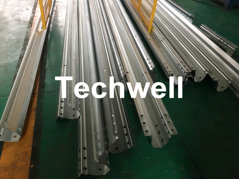 Carbon Steel Top Hat Channel Cold Roll Forming Machine With 1.5 Inch Chain