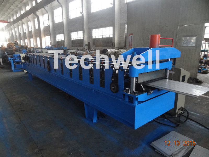 Reasonable Cold Roll Forming Machine For PU Roof Panels , PPGI Galvanized Steel Raw Material