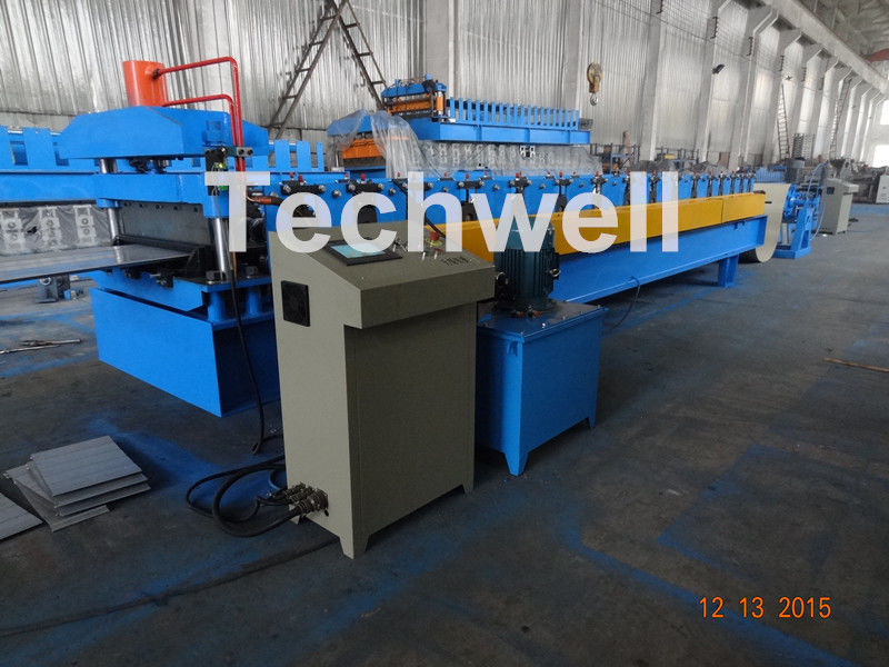 Reasonable Cold Roll Forming Machine For PU Roof Panels , PPGI Galvanized Steel Raw Material