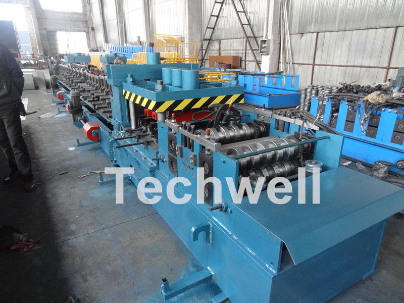 Auto Changeover CZ Purlin Roll Forming Machine / CZ Section Cold Roll Forming Machine