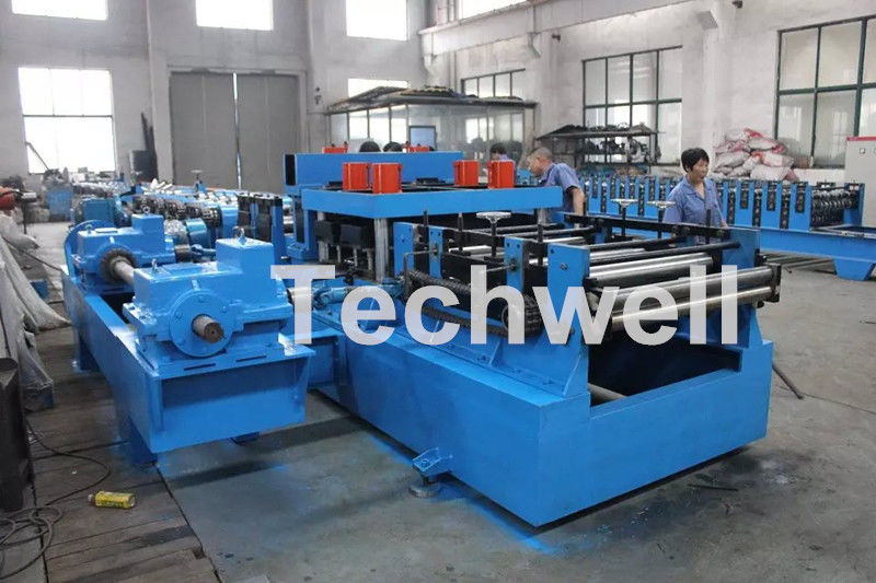 1.5-3.0mm Forming Thickness , Quick Interchangeable CZ Purlin Roll Forming Machine With 7 Rollers Leveling Device