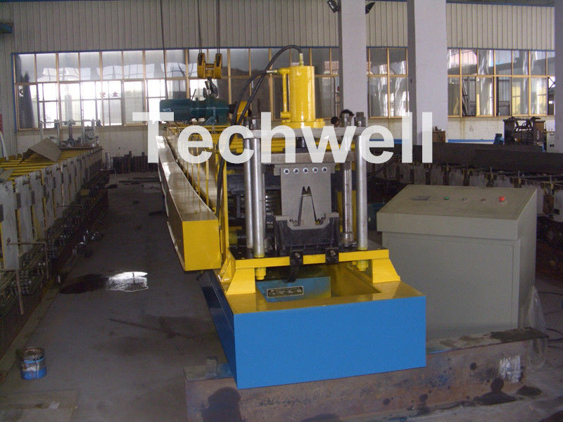 Chain Transmission Top Hat Profile Cold Roll Former Machine With 15 Roll Stations