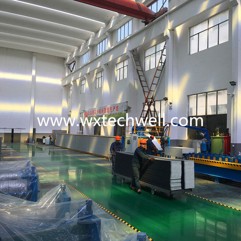 Interior | Exterior Metal Sandwich Wall Panel Roll Forming Machine with Belt conveyor