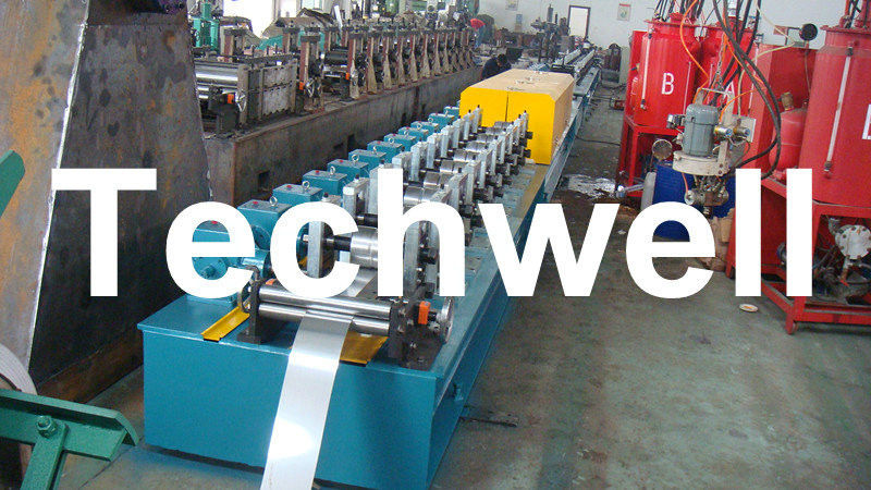 3-12m/min Speed PU Foam Shutter Door Forming Machine With PU Foam Injection Machine