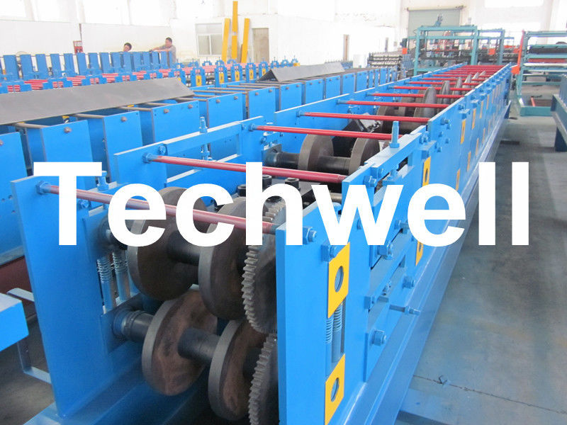GI , Carbon Steel Material 1.5 - 3.0mm Z Purlin Roll Forming Machine For Steel Structure